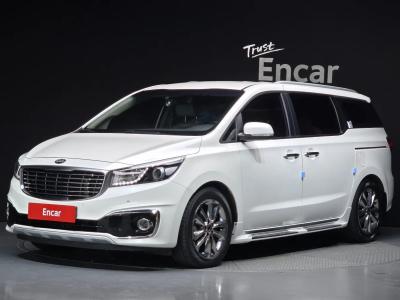 2015 Kia Carnival