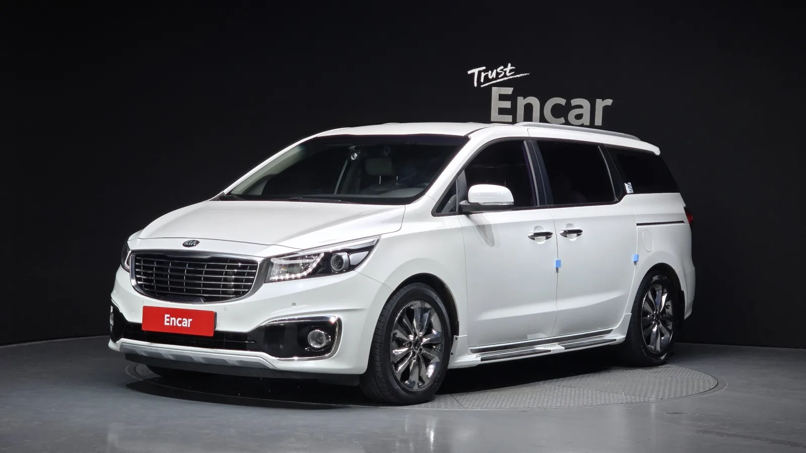 2015 Kia Carnival