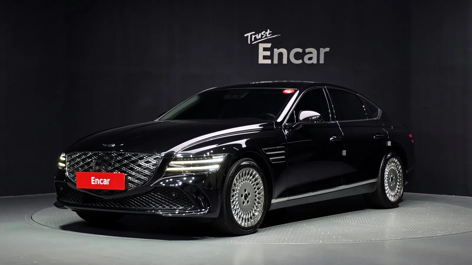 2025 Genesis G80