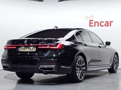 2021 BMW 7-Series
