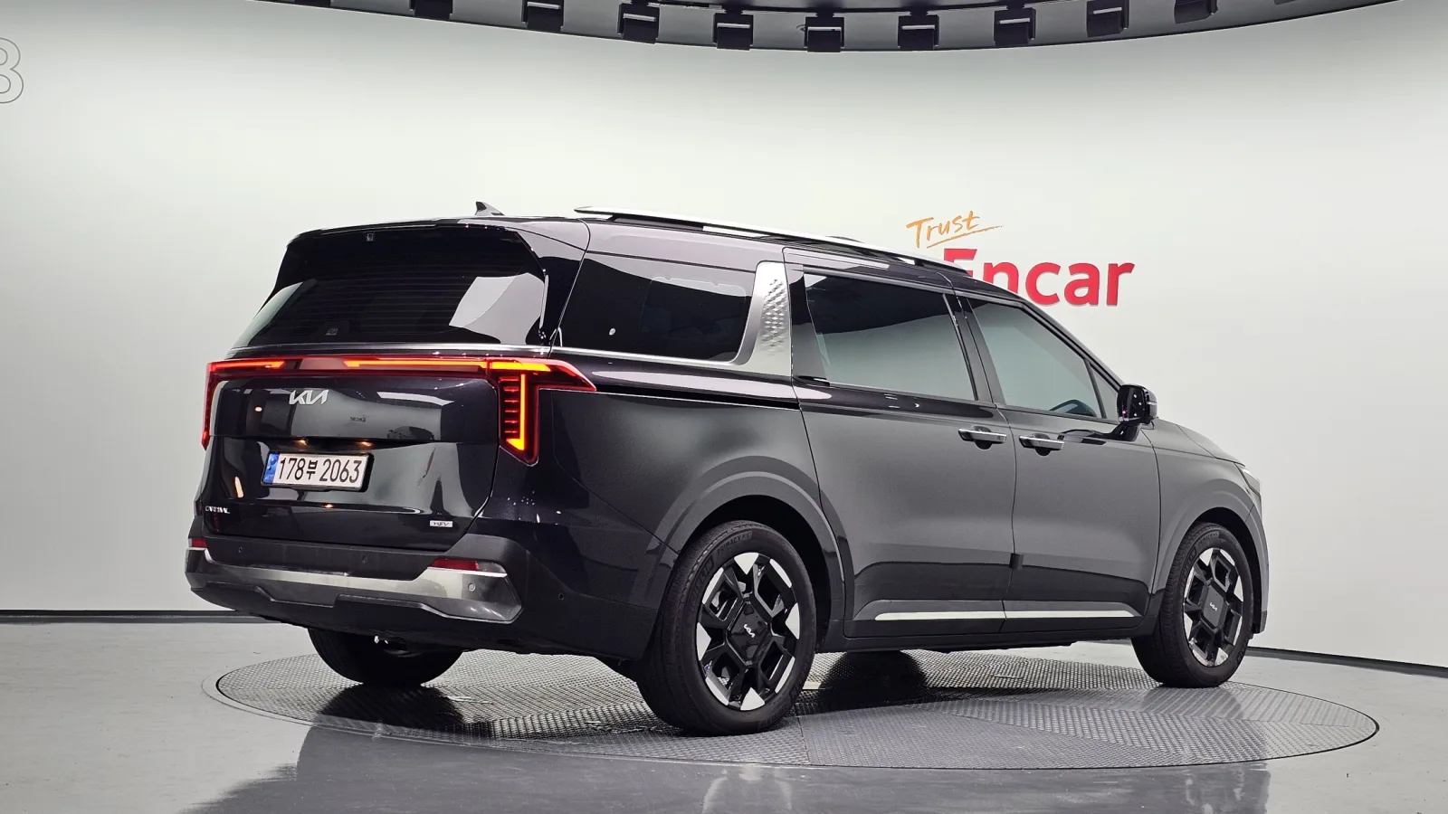 2024 Kia Carnival