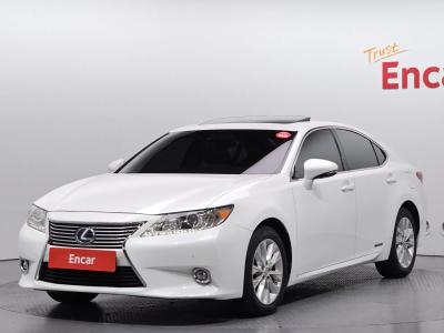 2014 Lexus ES