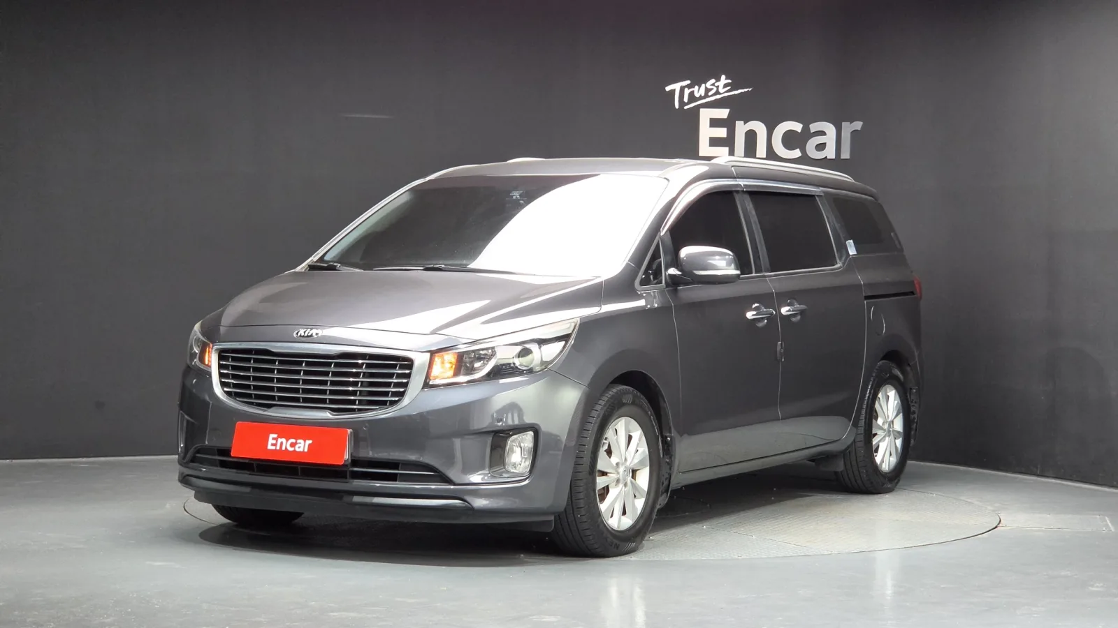 2016 Kia Carnival