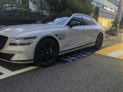 2022 Genesis G80