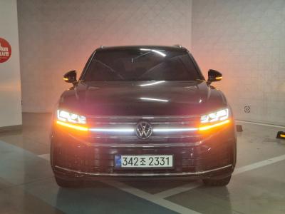 2026 Volkswagen Touareg