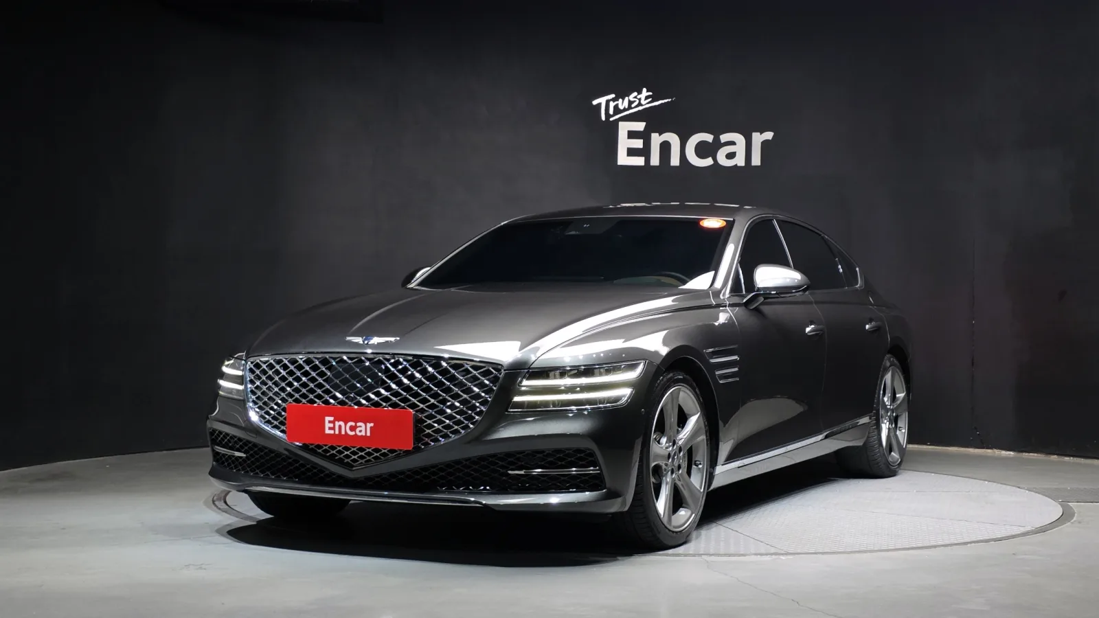 2023 Genesis G80