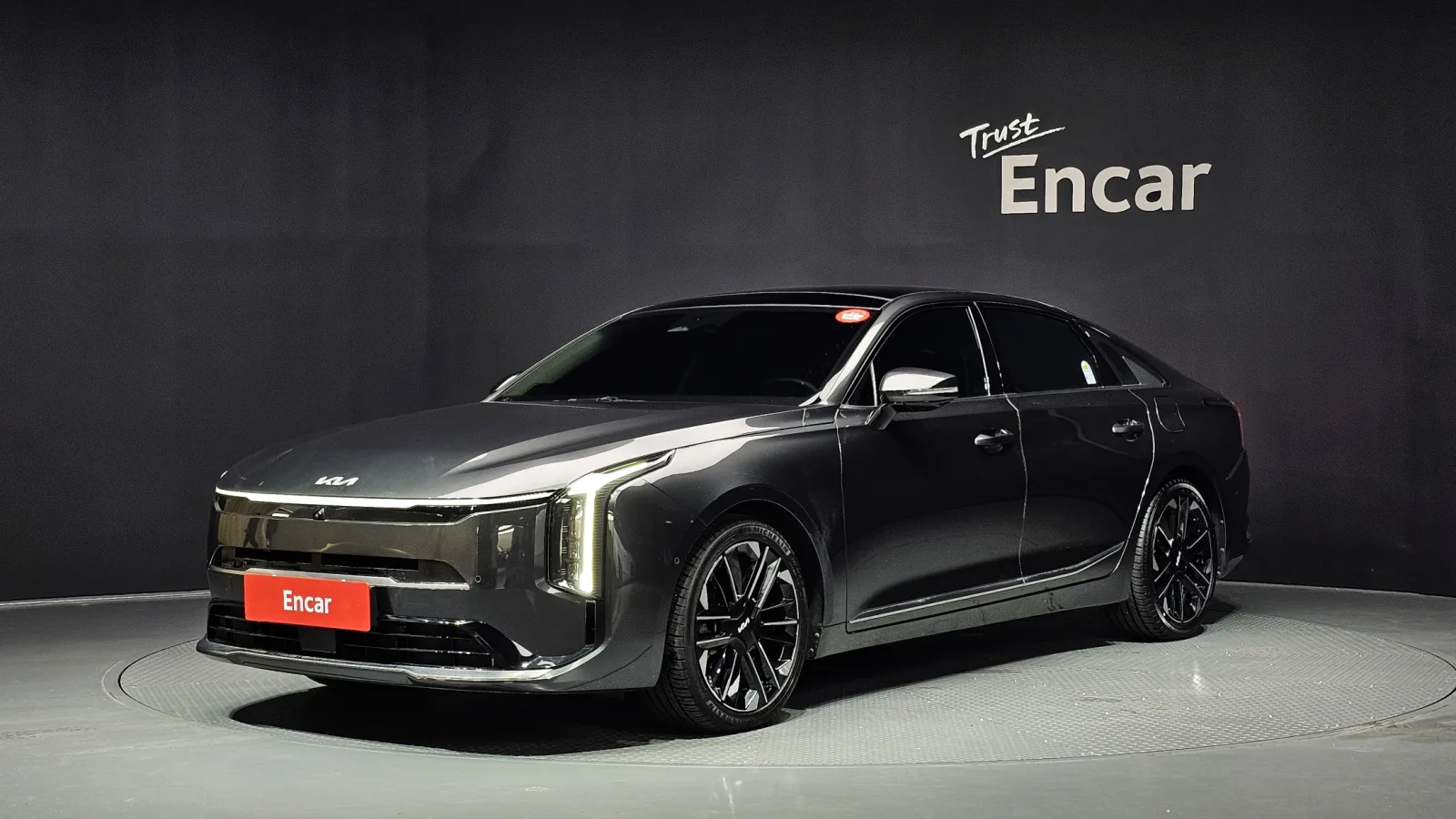 2025 Kia K8