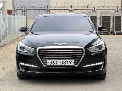 2016 Genesis EQ900