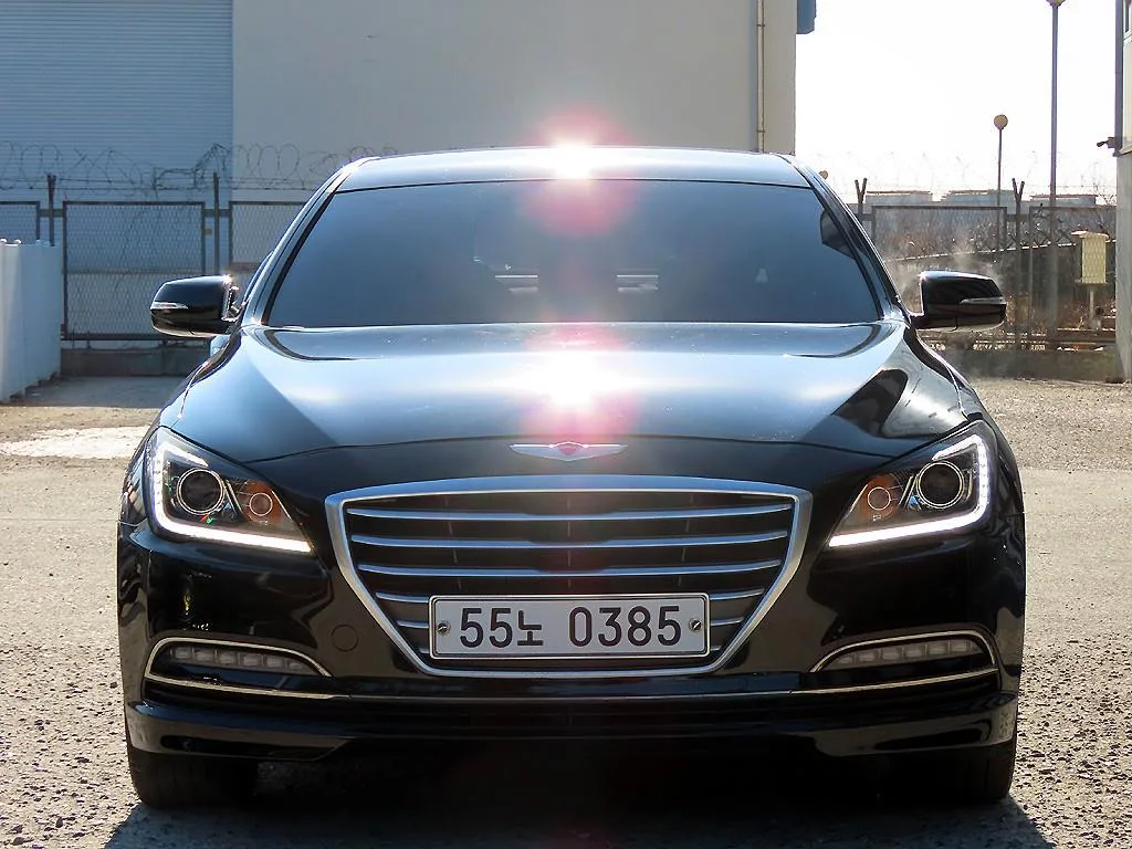 2016 Hyundai Genesis