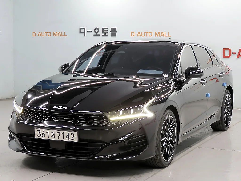 2022 Kia K5