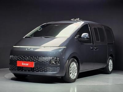 2022 Hyundai Staria