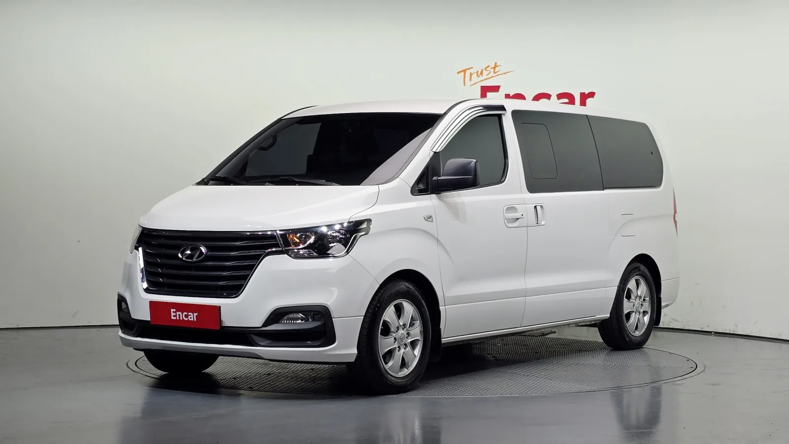2019 Hyundai Starex