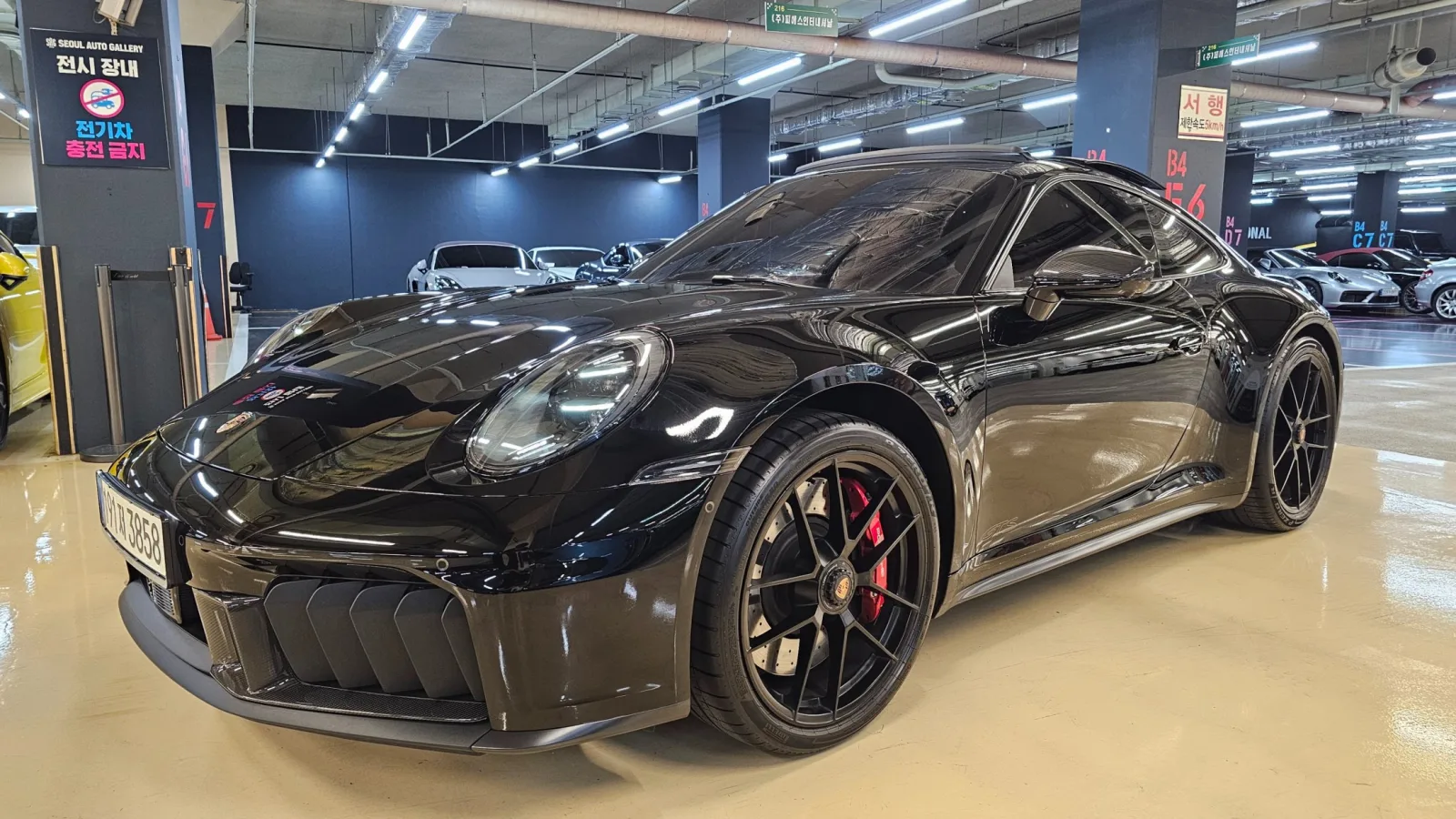 2025 Porsche 911