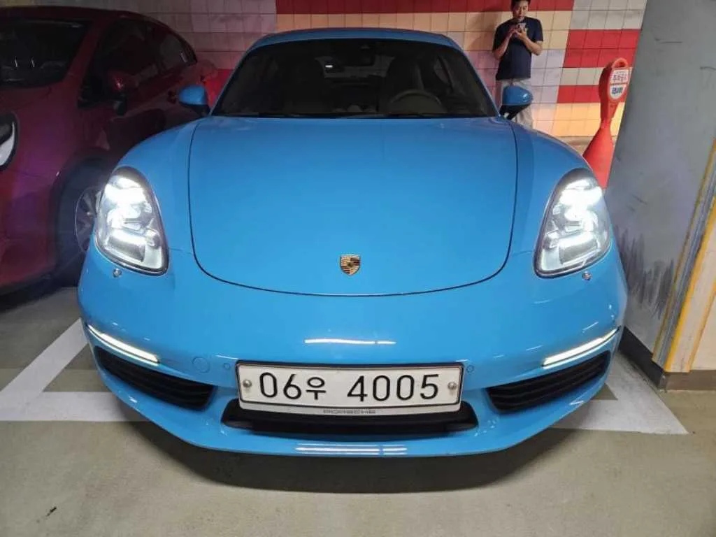 2017 Porsche 718
