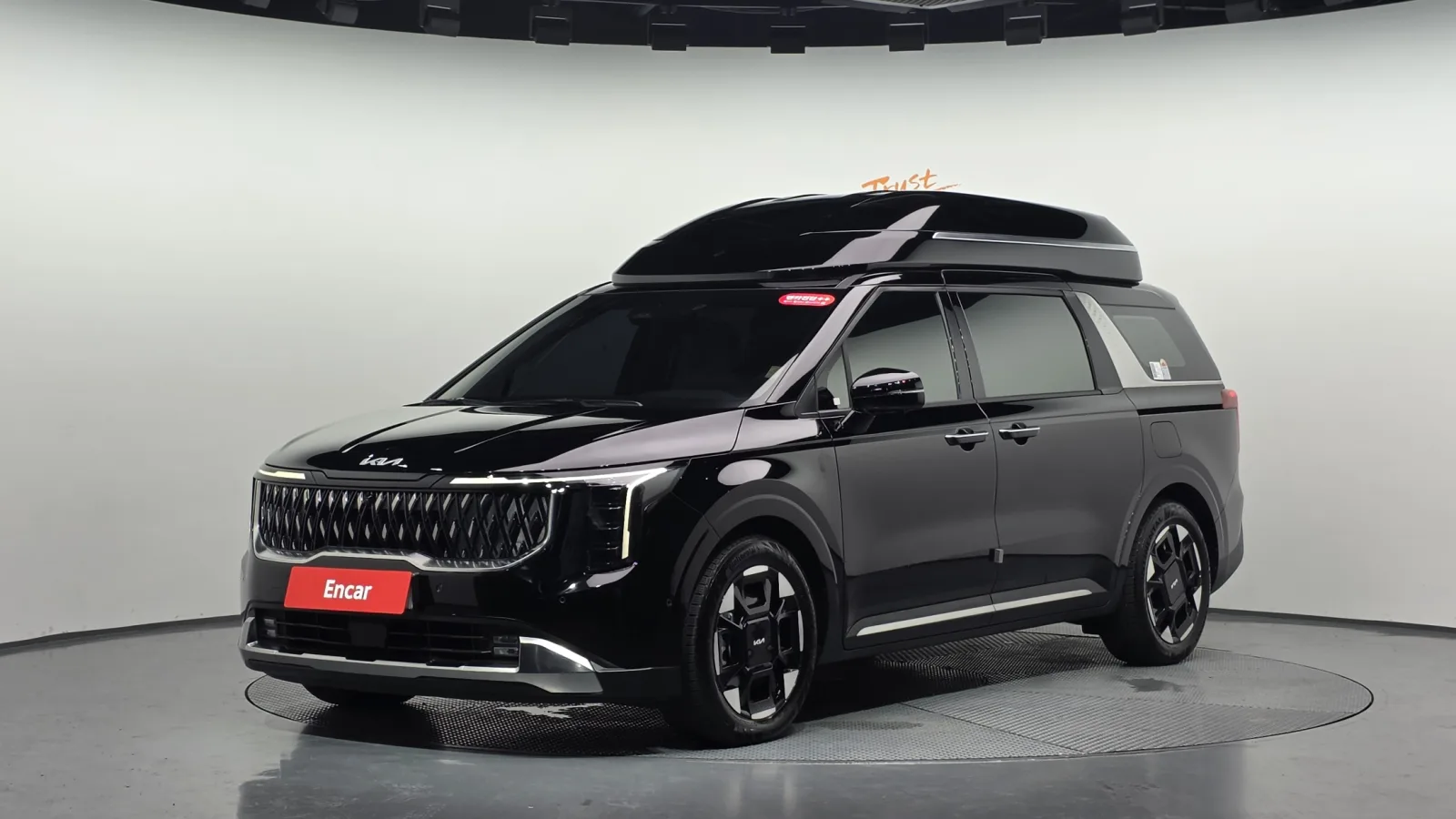 2025 Kia Carnival