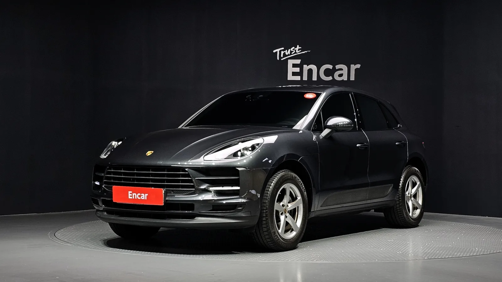2021 Porsche Macan