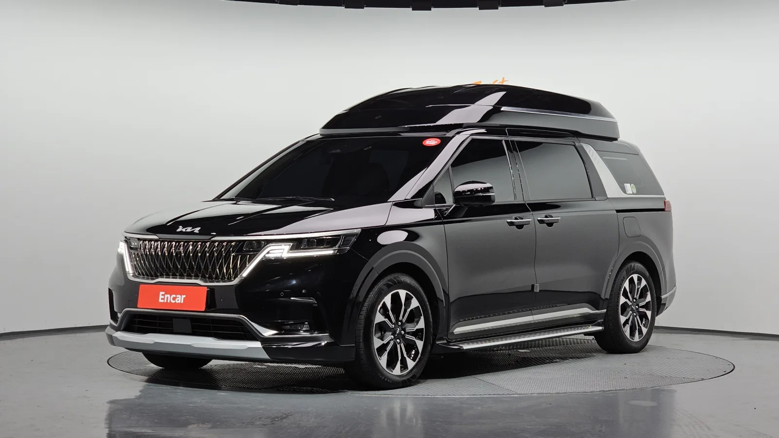 2023 Kia Carnival