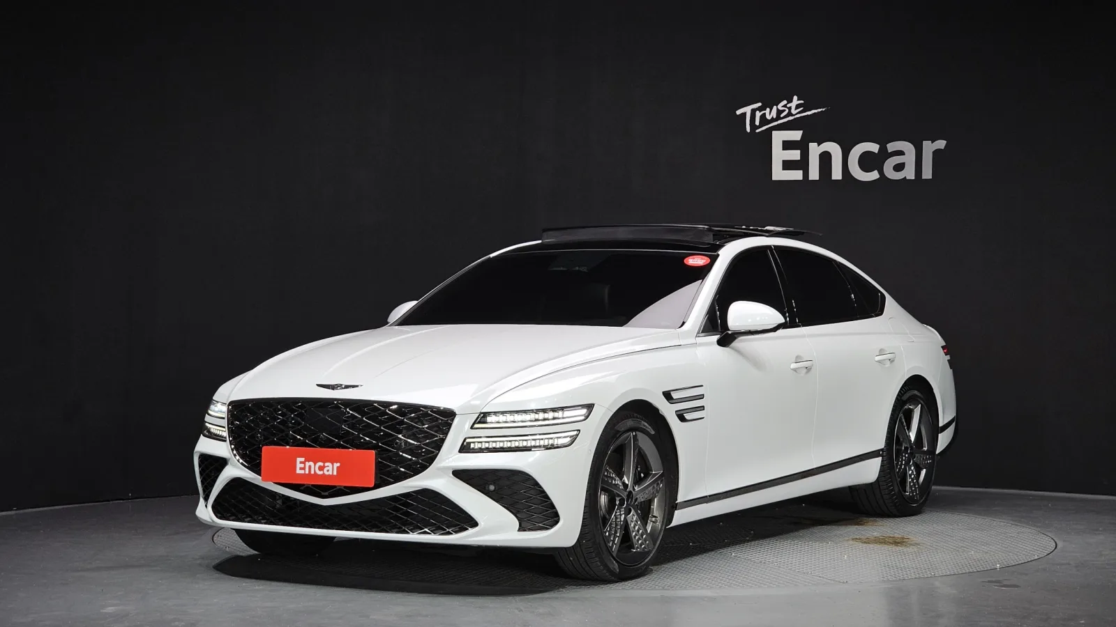 2025 Genesis G80