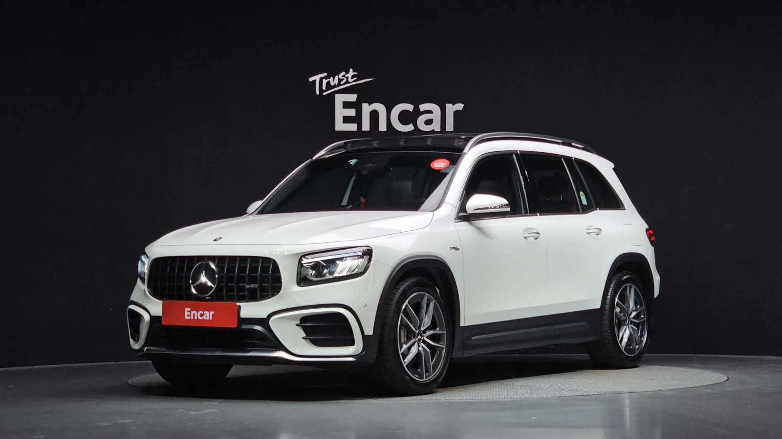 2025 Mercedes-Benz GLB-Class