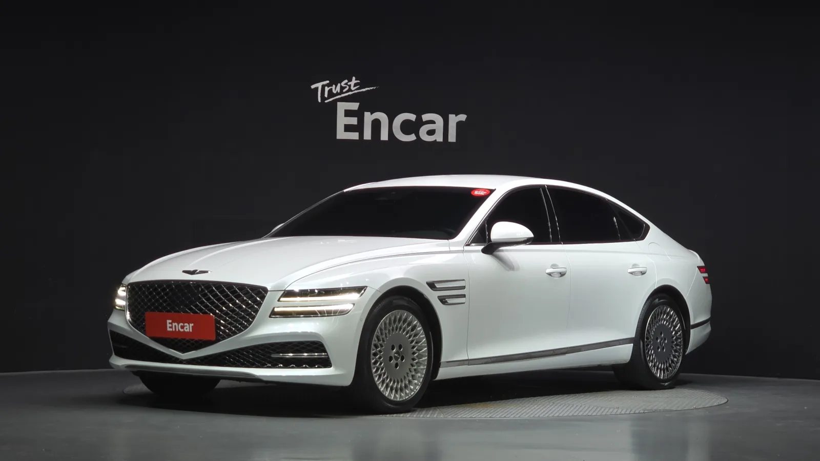 2023 Genesis G80