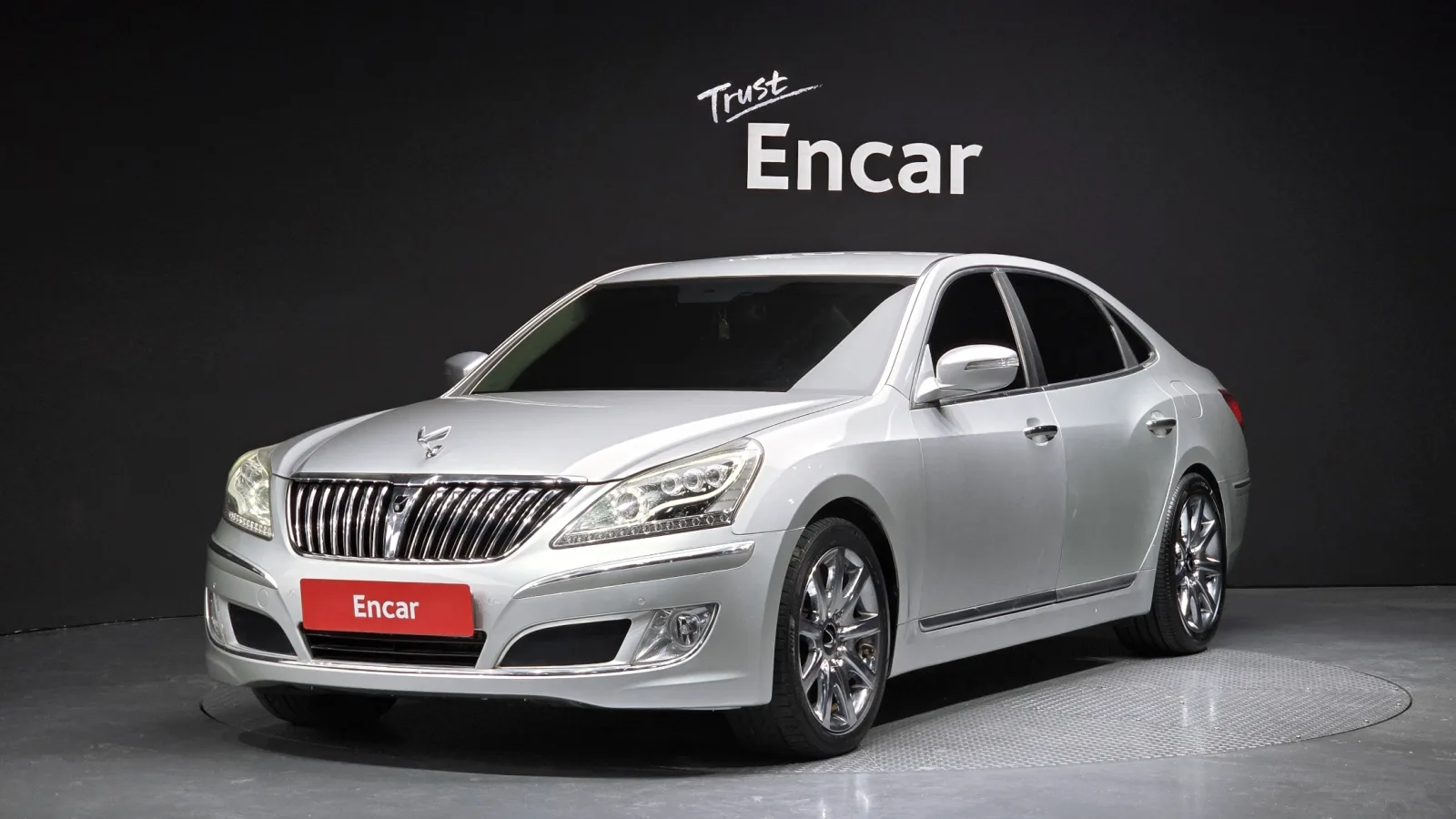 2012 Hyundai Equus