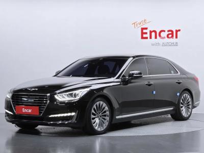 2018 Genesis EQ900