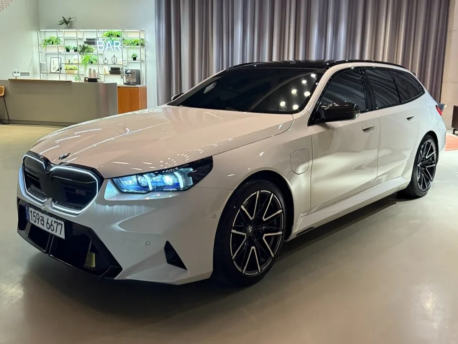 2026 BMW M5