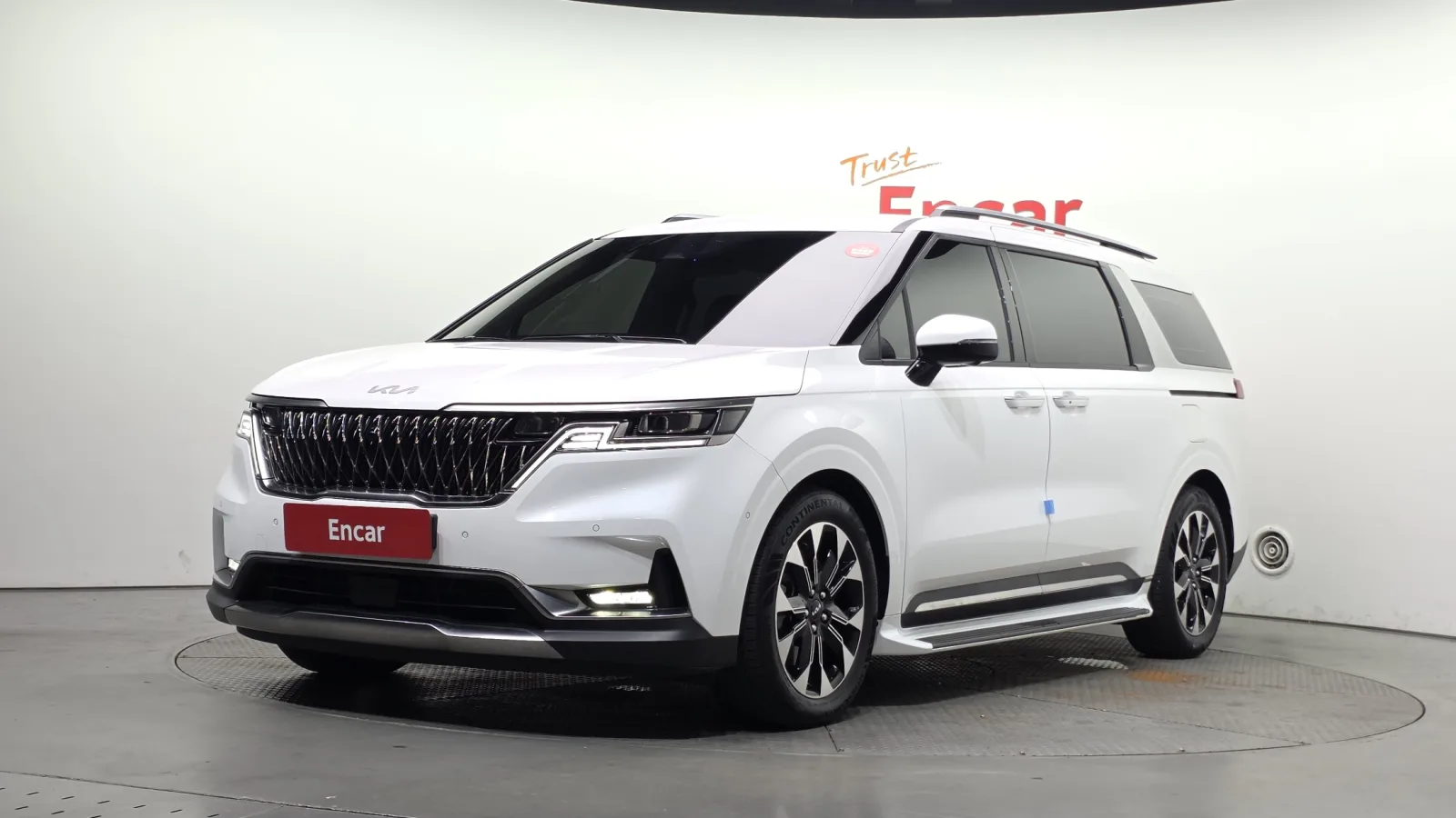 2023 Kia Carnival