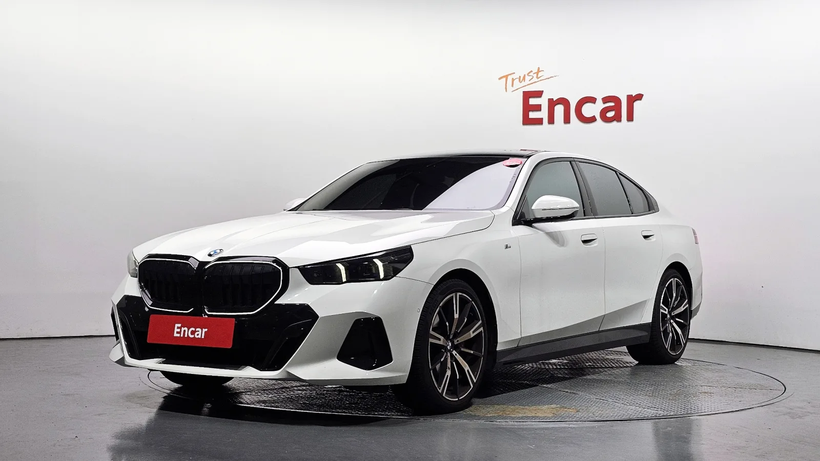 2025 BMW 5-Series