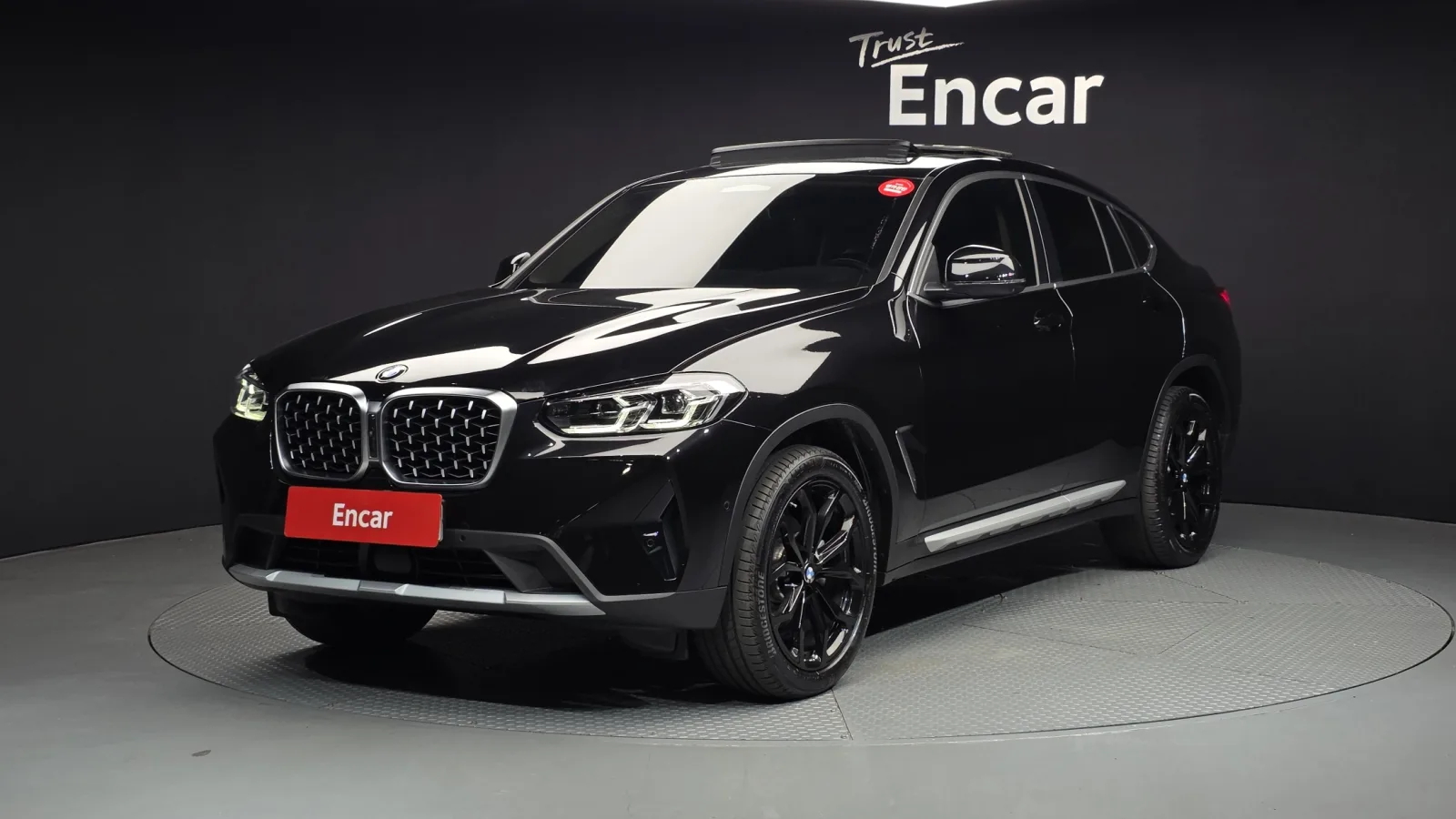 2025 BMW X4