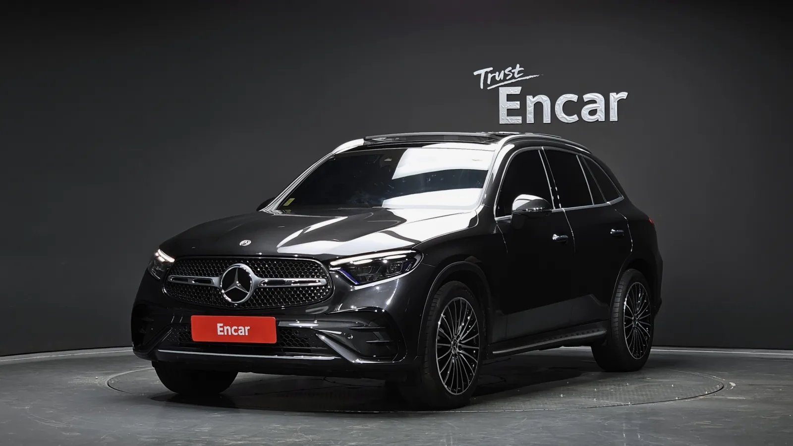2024 Mercedes-Benz GLC-Class