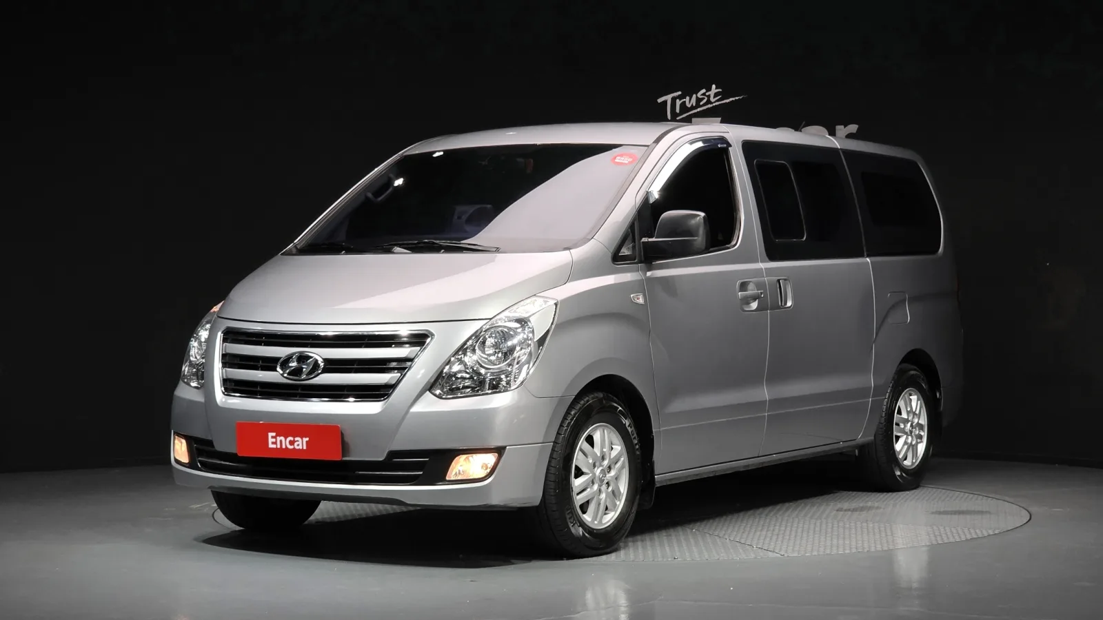 2018 Hyundai Starex
