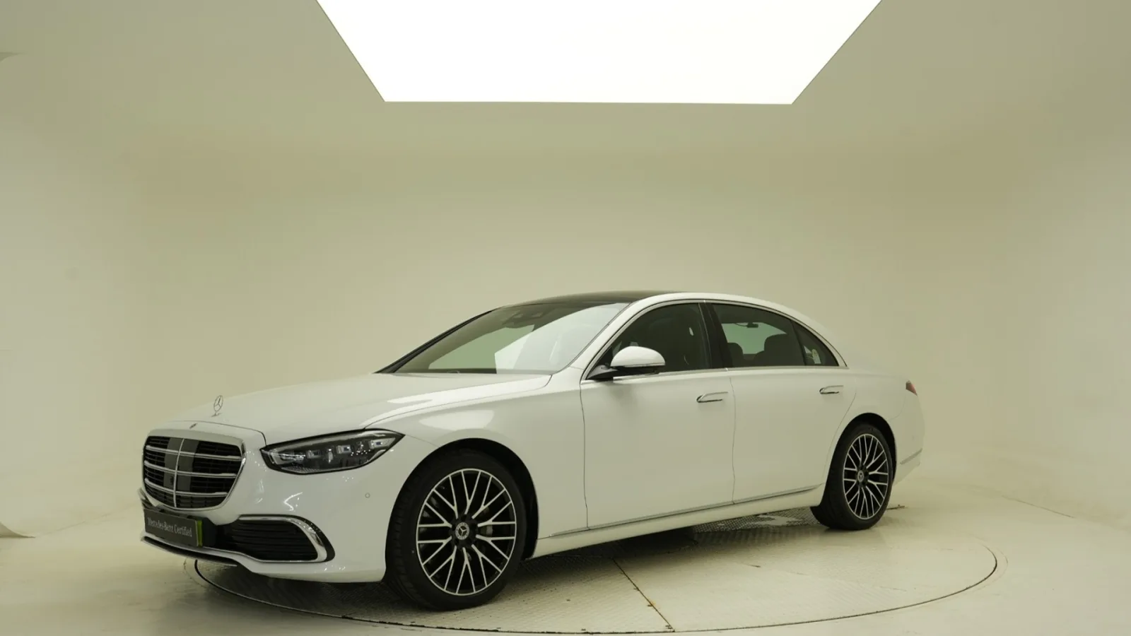 2025 Mercedes-Benz S-Class