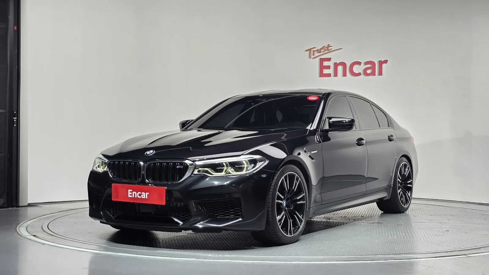 2019 BMW M5