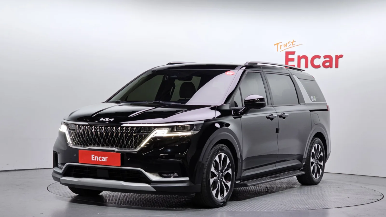 2023 Kia Carnival