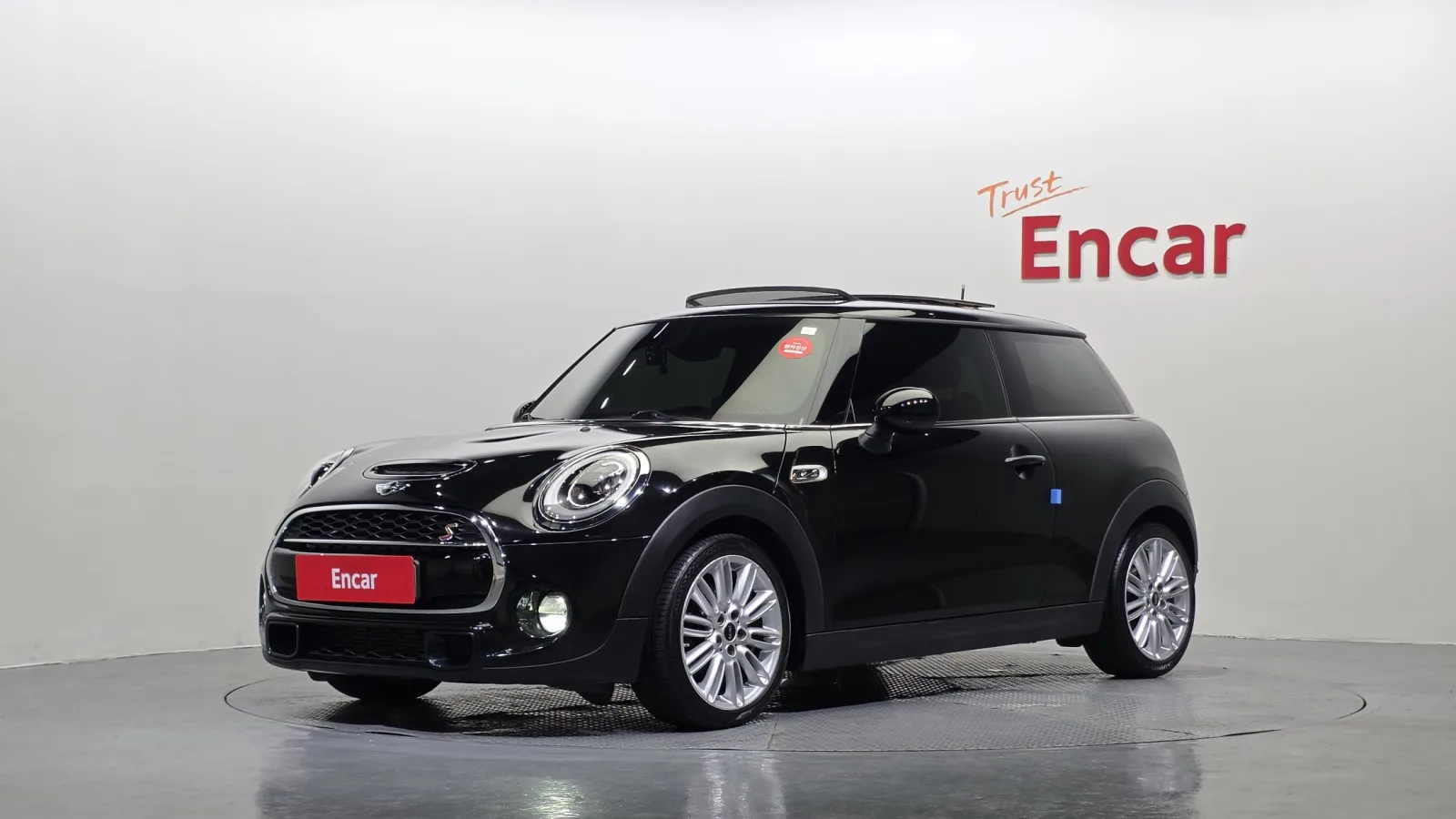 2016 MINI Cooper