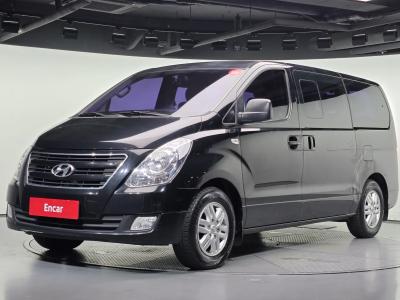 2017 Hyundai Starex