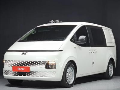 2023 Hyundai Staria
