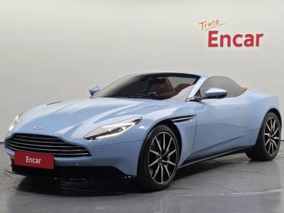 2022 Aston Martin DB11