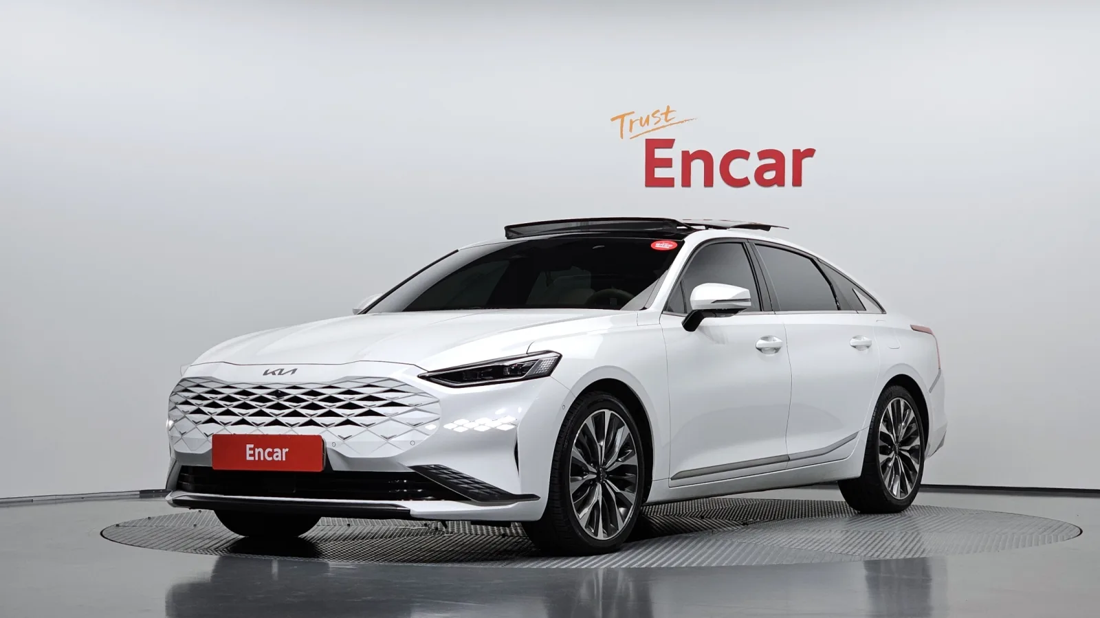 2022 Kia K8