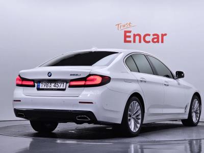 2021 BMW 5-Series