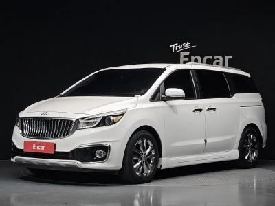 2015 Kia Carnival