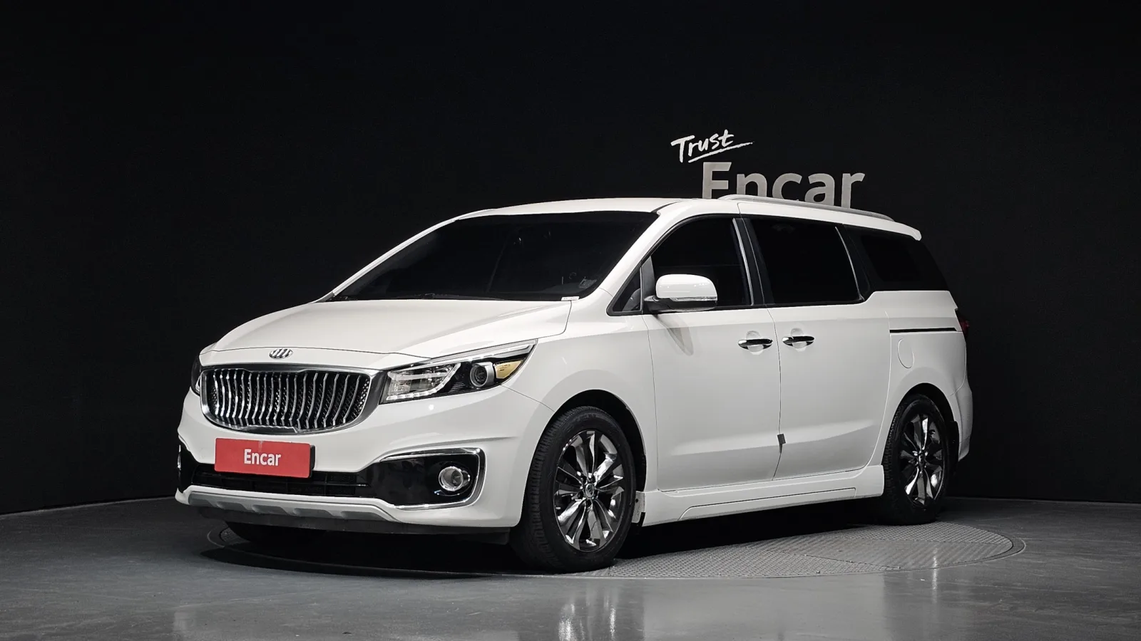 2015 Kia Carnival