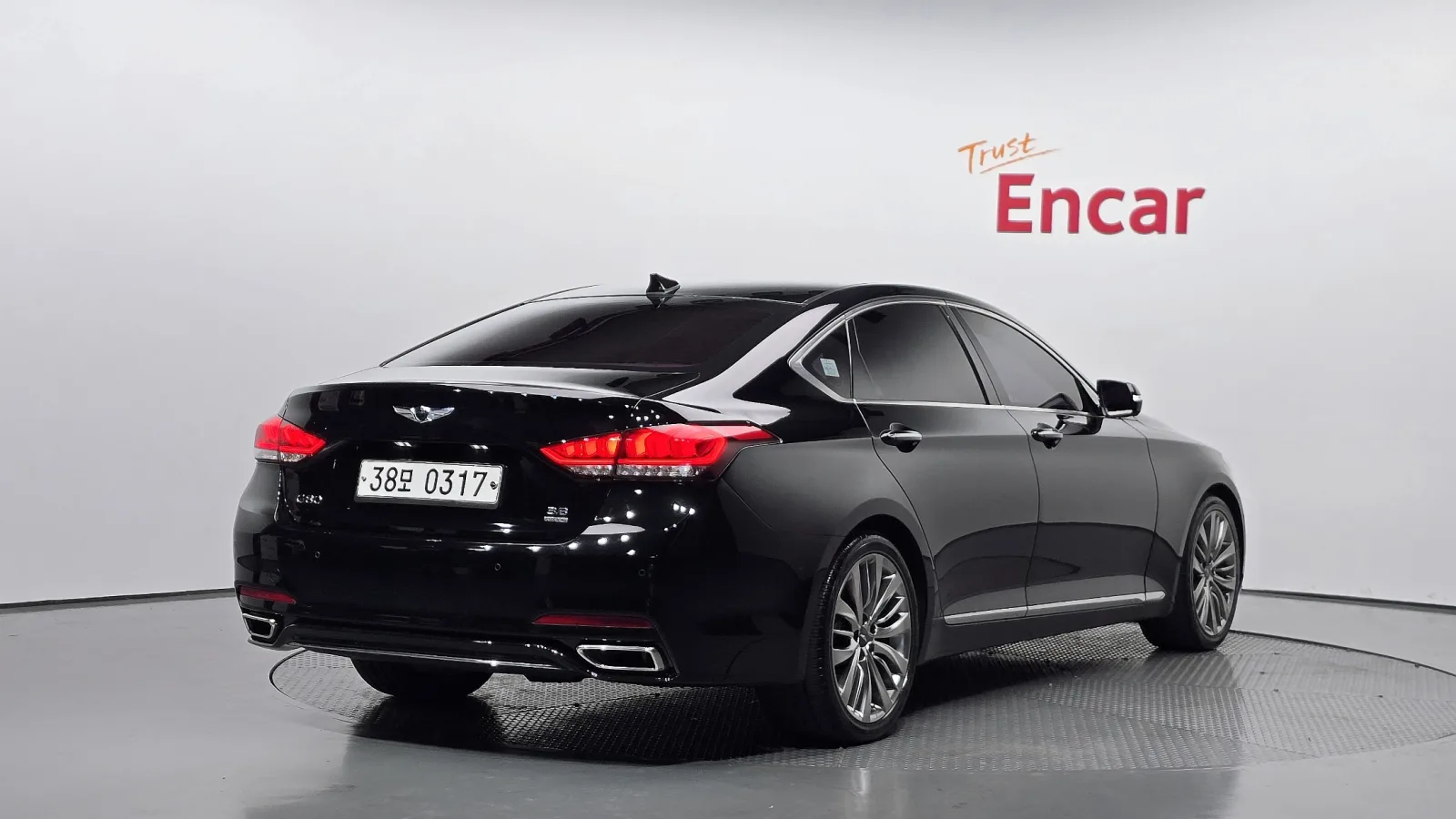 2017 Genesis G80