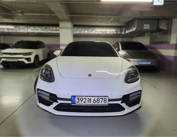 2021 Porsche Panamera