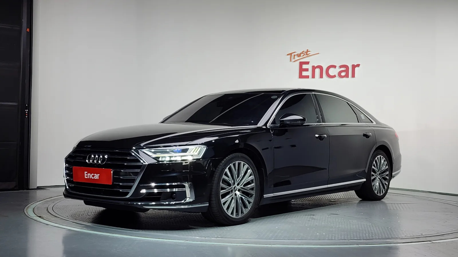 2021 Audi A8