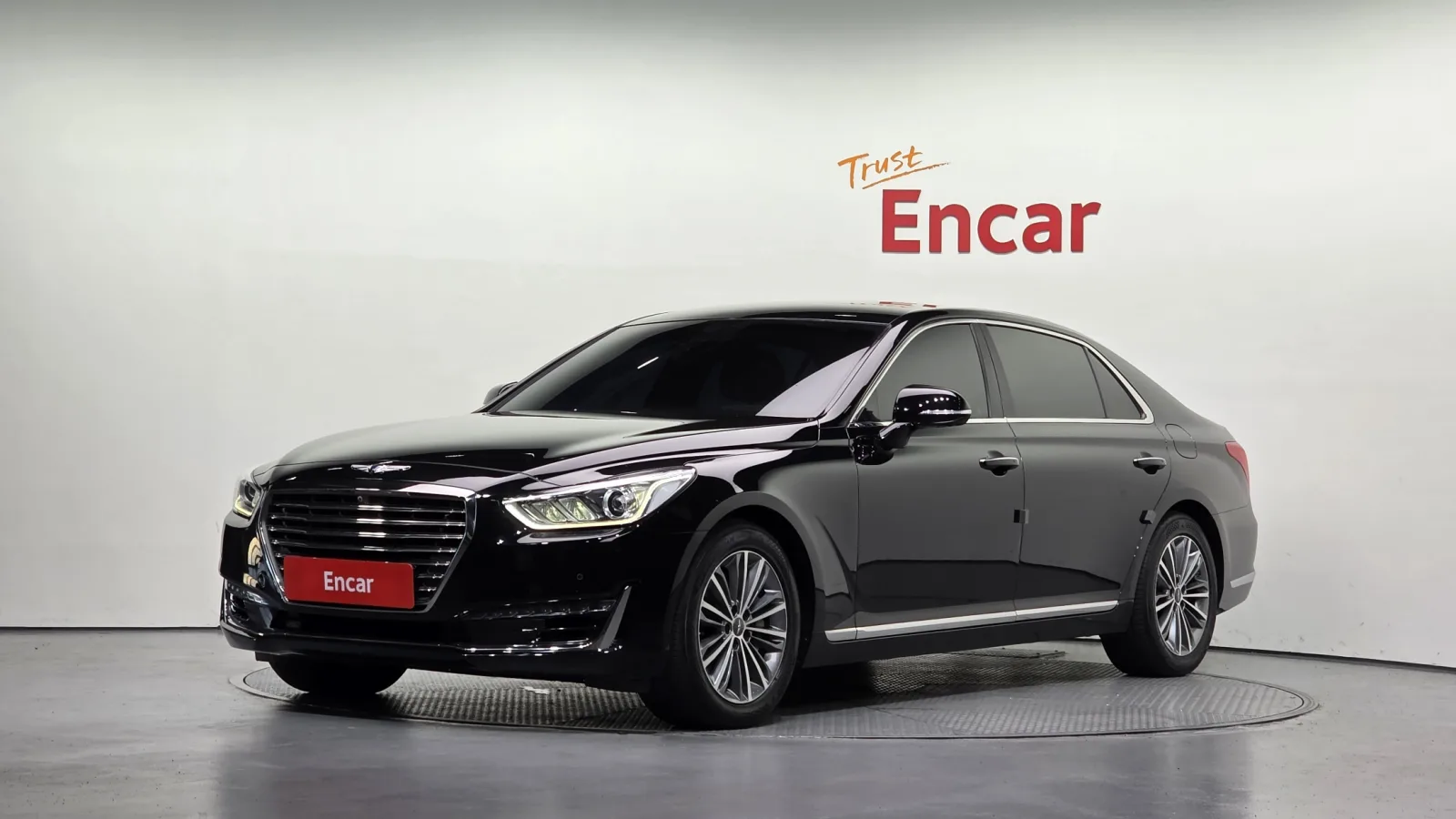 2016 Genesis EQ900