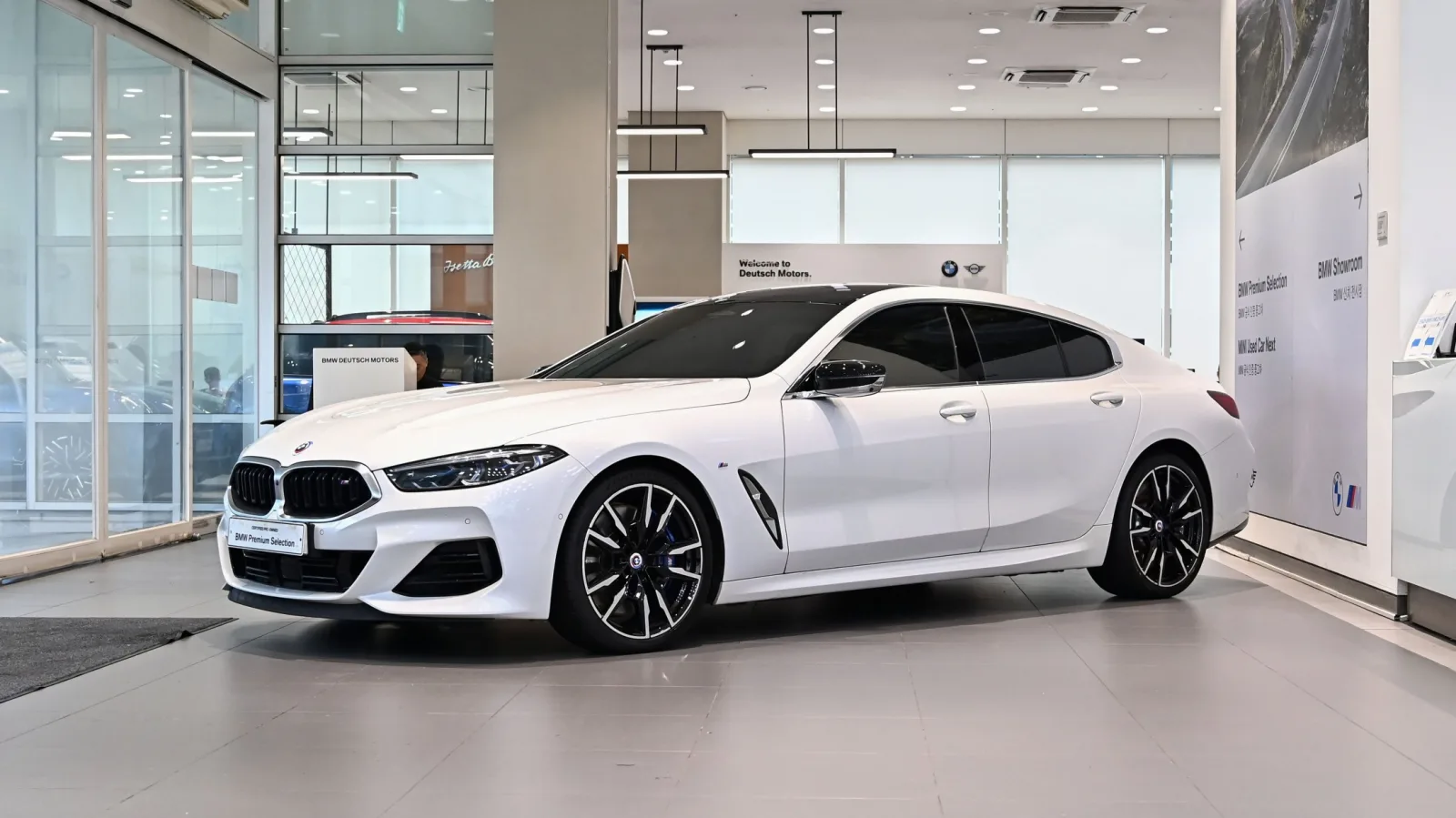 2023 BMW 8-Series
