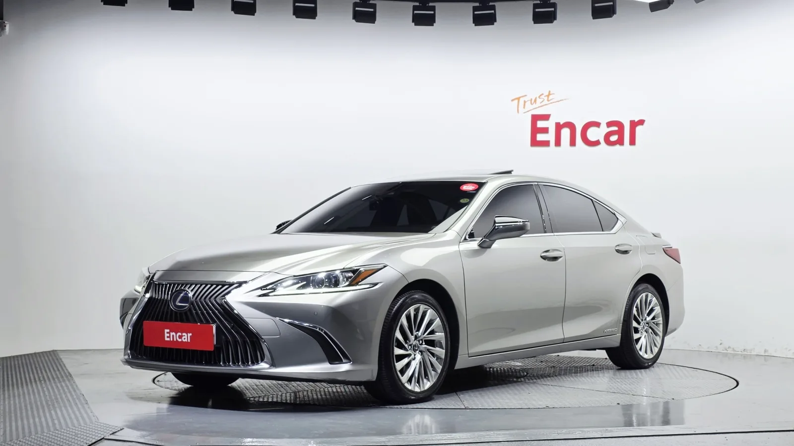 2021 Lexus ES