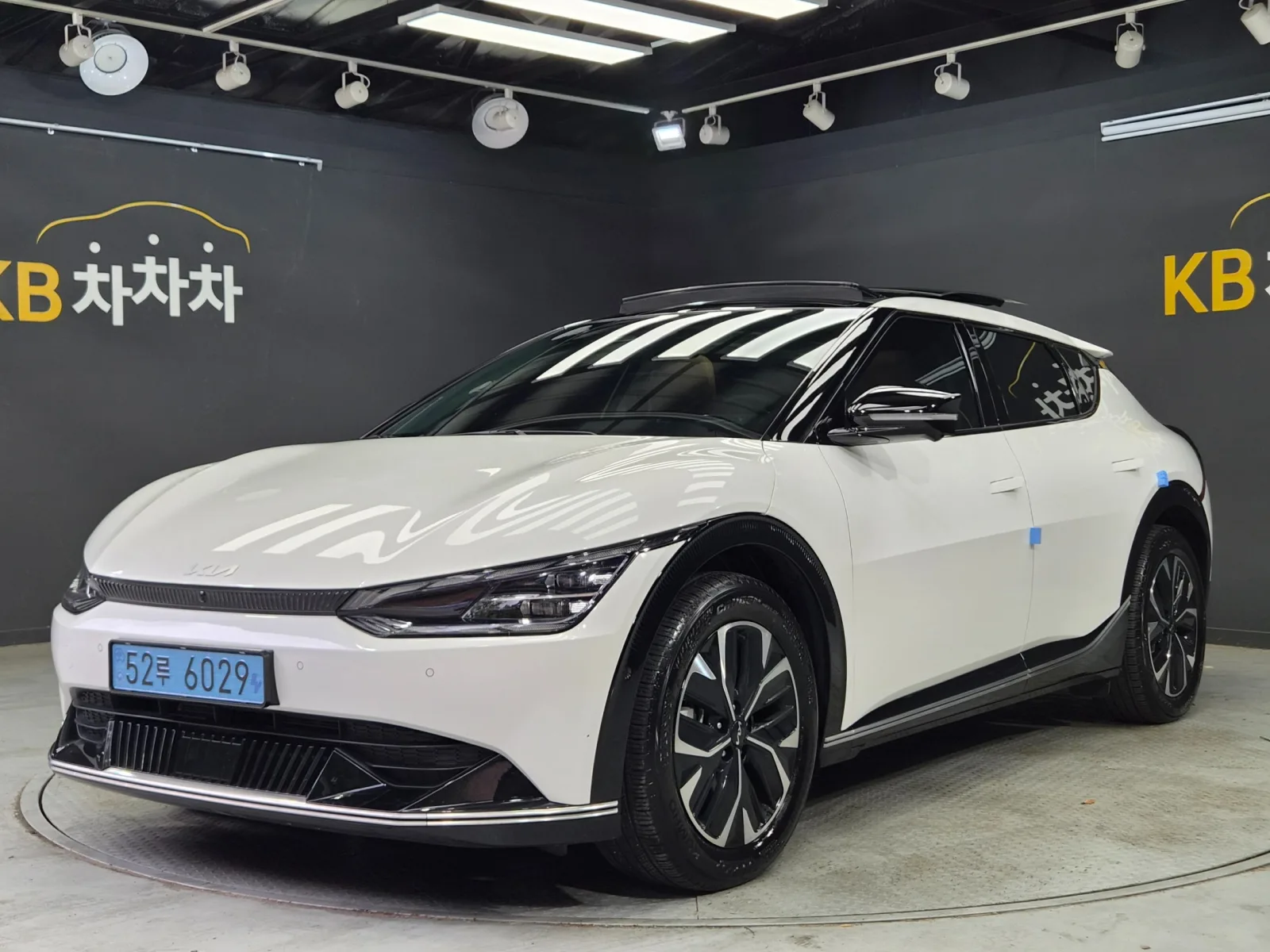 2023 Kia EV6